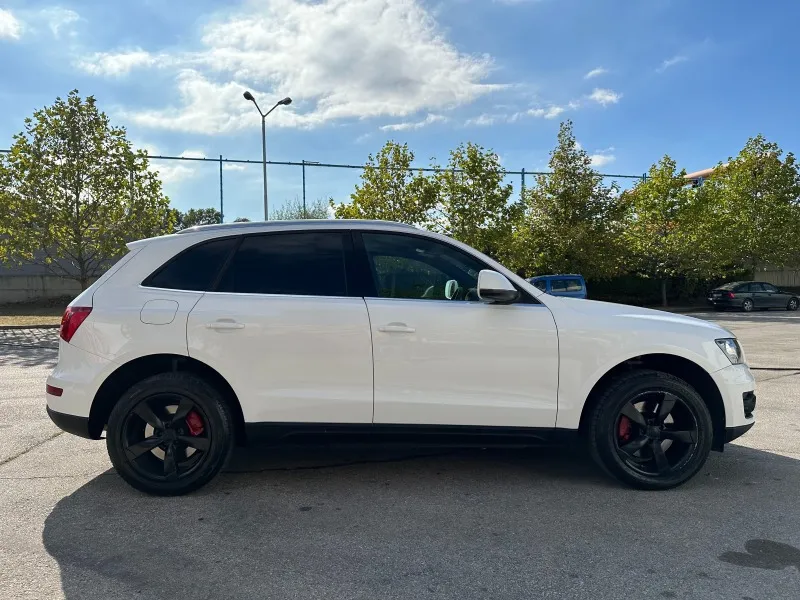 Audi Q5 3.2i Quattro S-line Image 5